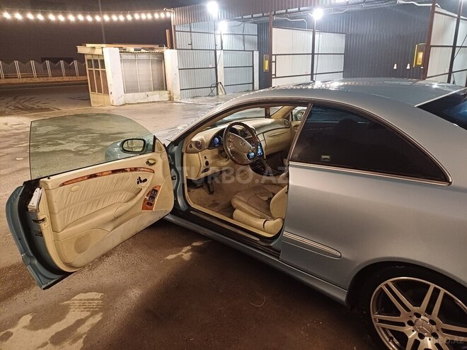 Mercedes CLK 320 2004, 270,000 km - 3.2 l - Bakı