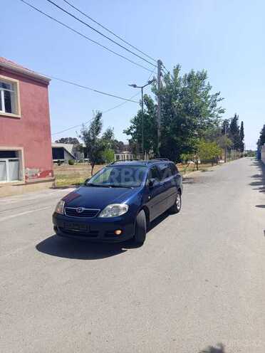 Toyota Corolla 2006, 260,000 km - 1.4 l - Şirvan