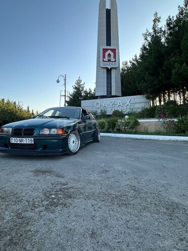 BMW 320 1994, 473,155 km - 2.0 l - Qazax