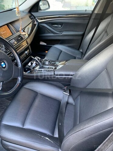 BMW 528-6