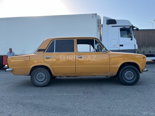 LADA (VAZ) 21011 1981, 80,000 km - 1.3 l - Sabirabad