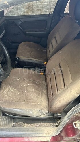 Opel Vectra 1993, 400,000 km - 1.8 l - Qusar