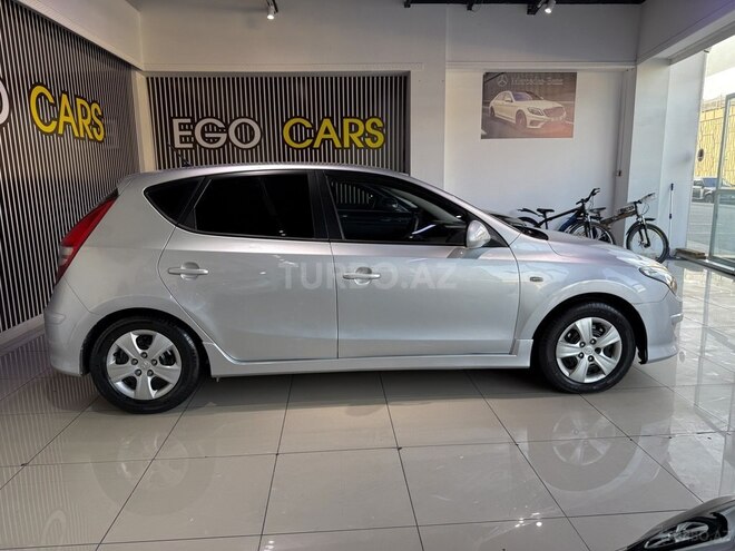 Hyundai i30 2010, 360,000 km - 1.6 l - Bakı