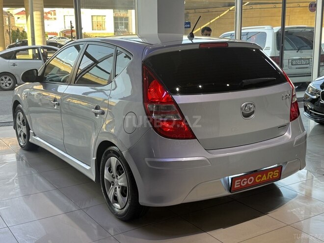 Hyundai i30 2010, 360,000 km - 1.6 l - Bakı