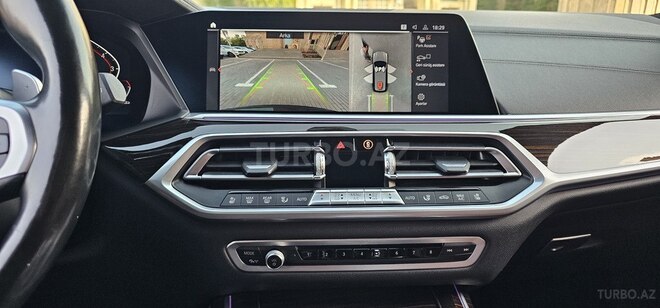 BMW X7-16