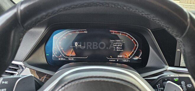BMW X7-18