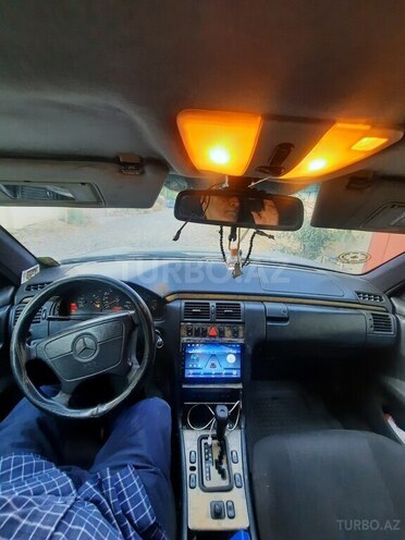 Mercedes E 290 1996, 198,866 km - 2.9 l - Bakı