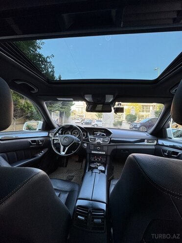 Mercedes E 250 2015, 261,000 km - 2.1 l - Bakı