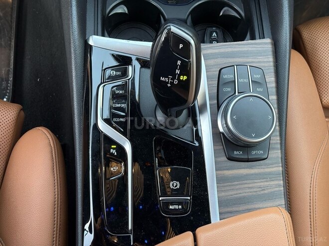 BMW 530 2021, 76,000 km - 2.0 л - Bakı