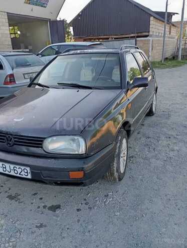 Volkswagen Golf 1993, 127,178 km - 1.4 l - Balakən