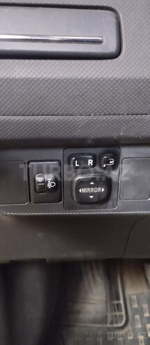 Toyota Auris 2011, 220,000 km - 1.4 l - Bakı
