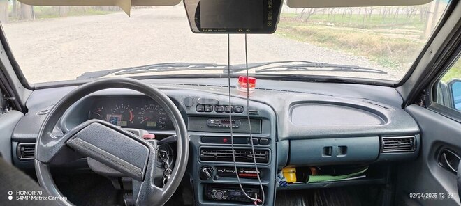 LADA (VAZ) 2115 2009, 300,000 km - 1.6 l - Şəmkir