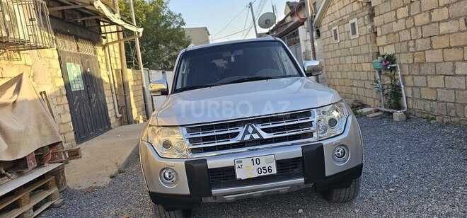 Mitsubishi Pajero 2007, 257,404 km - 3.0 л - Bakı