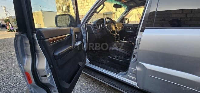 Mitsubishi Pajero 2007, 257,404 km - 3.0 л - Bakı