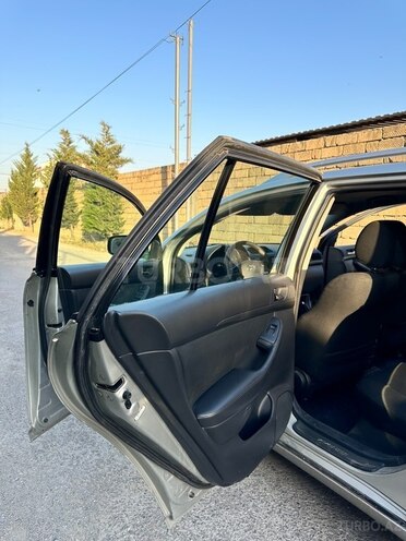 Toyota Avensis 2006, 252,000 km - 2.2 л - Bakı