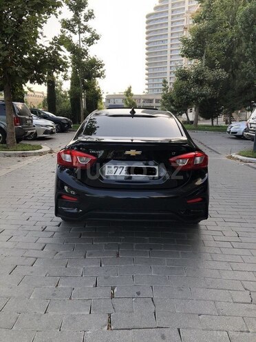 Chevrolet Cruze-9