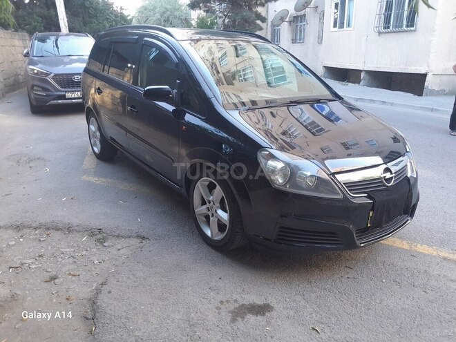 Opel Zafira 2005, 302,600 km - 1.6 l - Sumqayıt