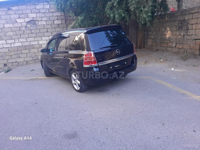 Opel Zafira 2005, 302,600 km - 1.6 l - Sumqayıt