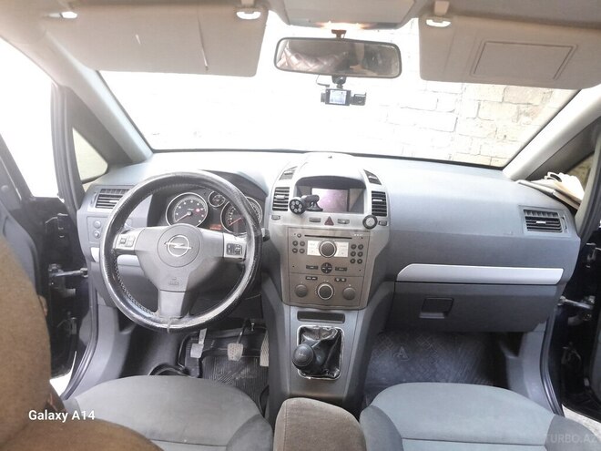 Opel Zafira 2005, 302,600 km - 1.6 l - Sumqayıt