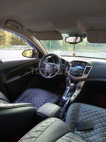 Chevrolet Cruze-3