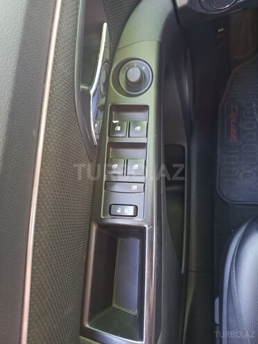 Chevrolet Cruze-7