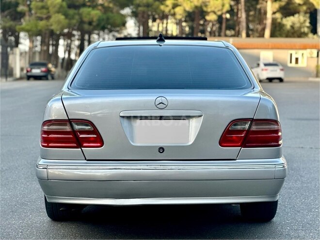 Mercedes E 240 1997, 254,518 km - 2.4 l - Sumqayıt