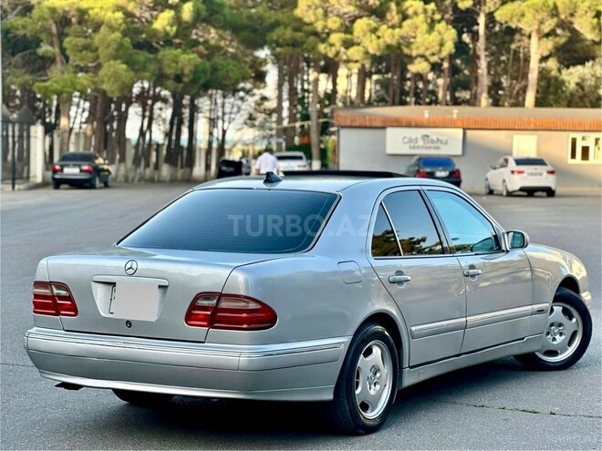 Mercedes E 240 1997, 254,518 km - 2.4 l - Sumqayıt