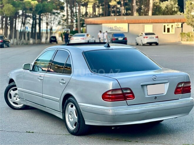 Mercedes E 240 1997, 254,518 km - 2.4 l - Sumqayıt