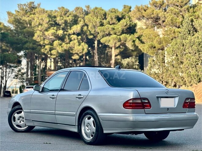 Mercedes E 240 1997, 254,518 km - 2.4 l - Sumqayıt