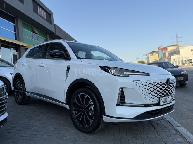 Changan CS 55 Plus 2025, 0 km - 1.5 l - Bakı