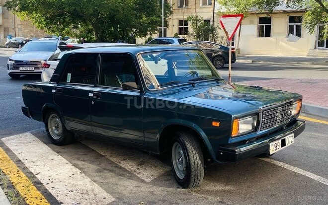 LADA (VAZ) 2107 2010, 100,000 km - 1.6 l - Bakı