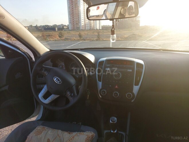 Kia  2011, 219,000 km - 1.6 l - Bakı