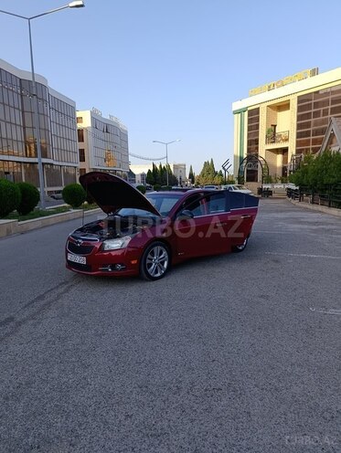 Chevrolet Cruze-13