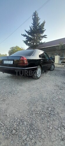 Mercedes C 220 1996, 482,000 km - 2.2 l - Saatlı