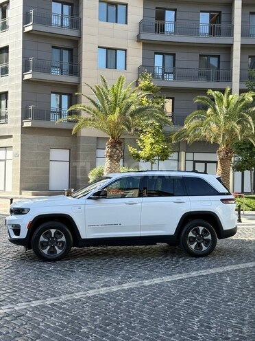 Jeep Grand Cherokee 2024, 45,000 km - 2.0 л - Bakı