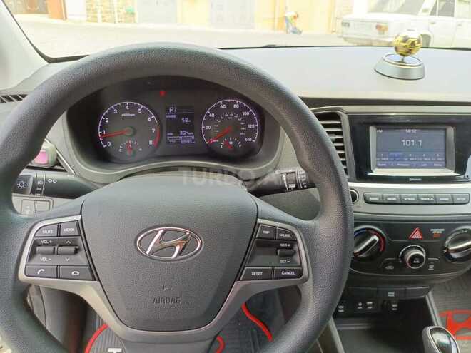 Hyundai Accent 2018, 68,500 km - 1.6 l - Bakı