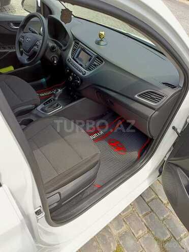 Hyundai Accent 2018, 68,500 km - 1.6 l - Bakı