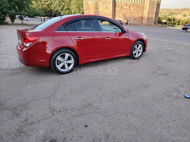 Chevrolet Cruze-6