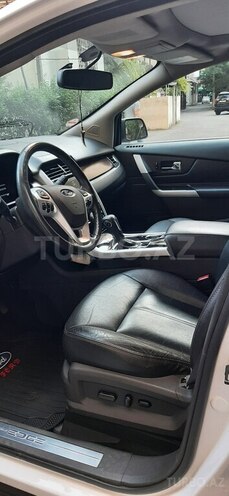Ford Edge-9