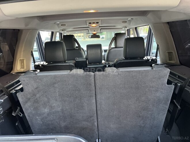 Land Rover Discovery-8