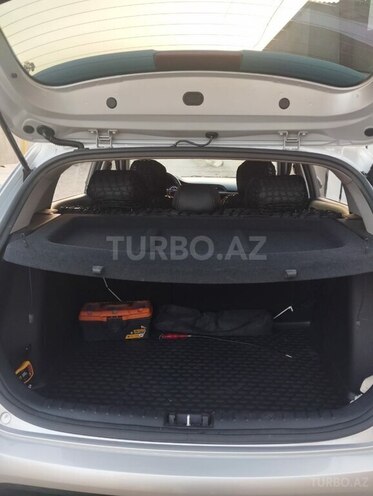 Kia Rio X-Line 2019, 52,000 km - 1.6 л - Naxçıvan