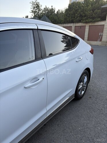 Hyundai Elantra 2017, 91,900 km - 1.6 l - Sumqayıt