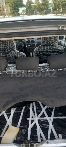 Peugeot 206 2002, 688,899 km - 1.6 l - Yevlax
