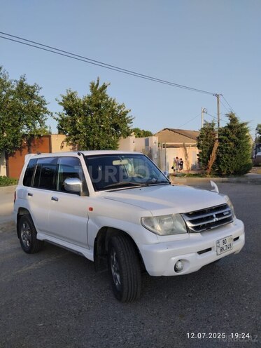 Mitsubishi Pajero io 2001, 235,556 km - 2.0 l - Bakı
