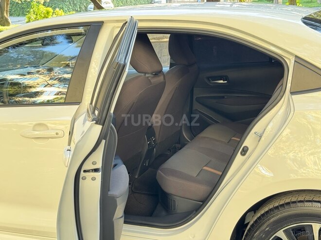 Toyota  2024, 6,000 km - 1.8 l - Bakı