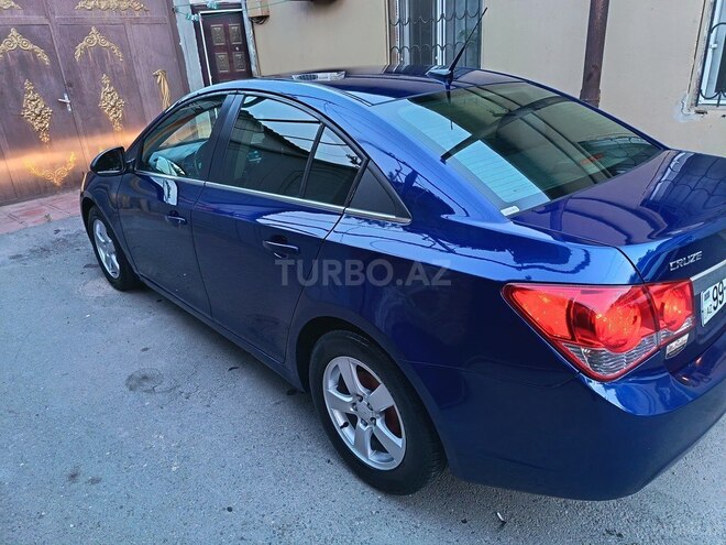 Chevrolet Cruze-2