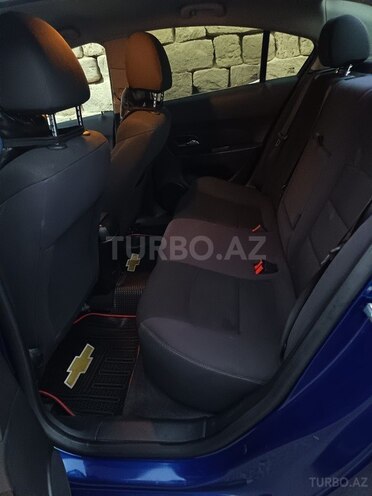 Chevrolet Cruze-7