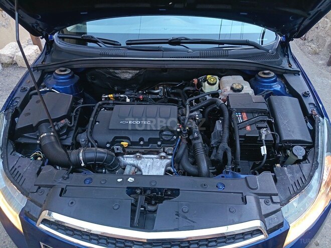Chevrolet Cruze-8
