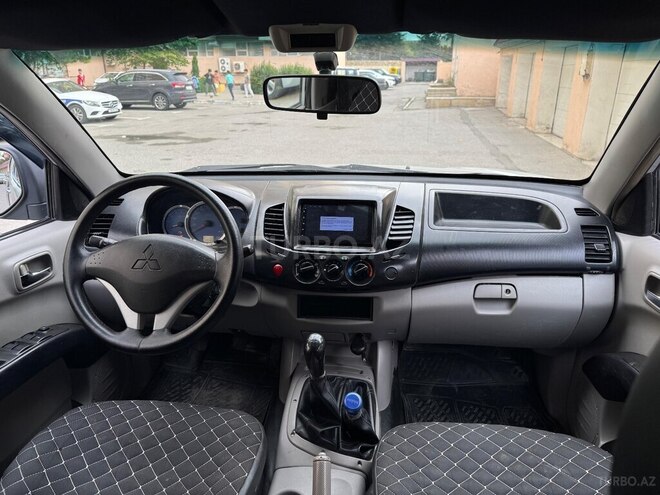 Mitsubishi L200 2008, 256,000 km - 2.5 l - Xırdalan