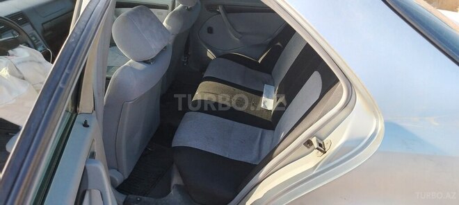 Mercedes C 200 1995, 400,000 km - 2.0 l - Sumqayıt